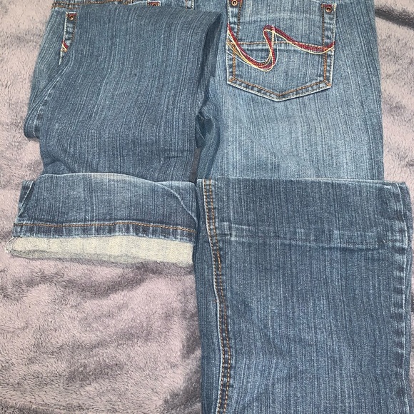 Smart Set Jeans - Picture 6 of 7